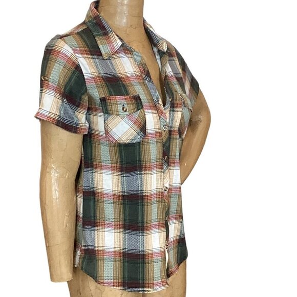 Eden & Olivia Plaid Shirt Button Down Short Sleeve Sz S #324B - Picture 3 of 9